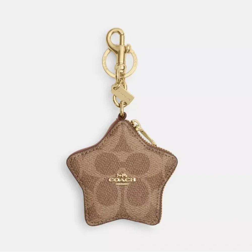 NWT coach!! Star Bag Charm In Signature Canvas 🤎 - Picture 1 of 6